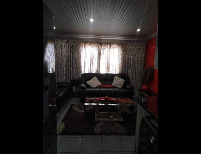 2 BEDROOM HOUSE FOR SALE IN SKY CITY
